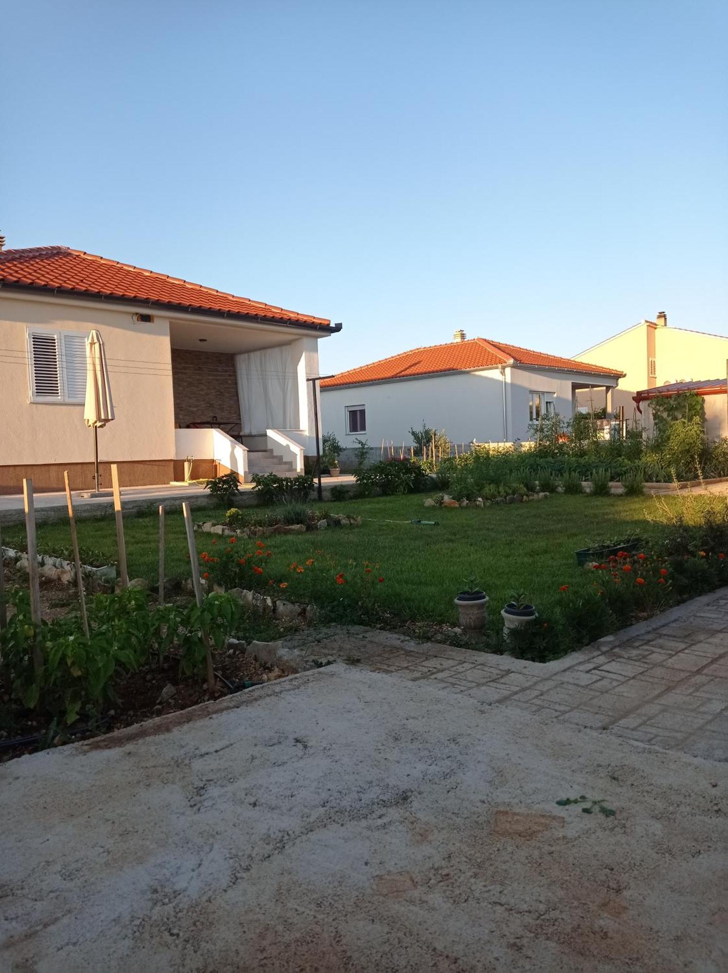 Holiday Home Lucia Lozovac Luaran gambar