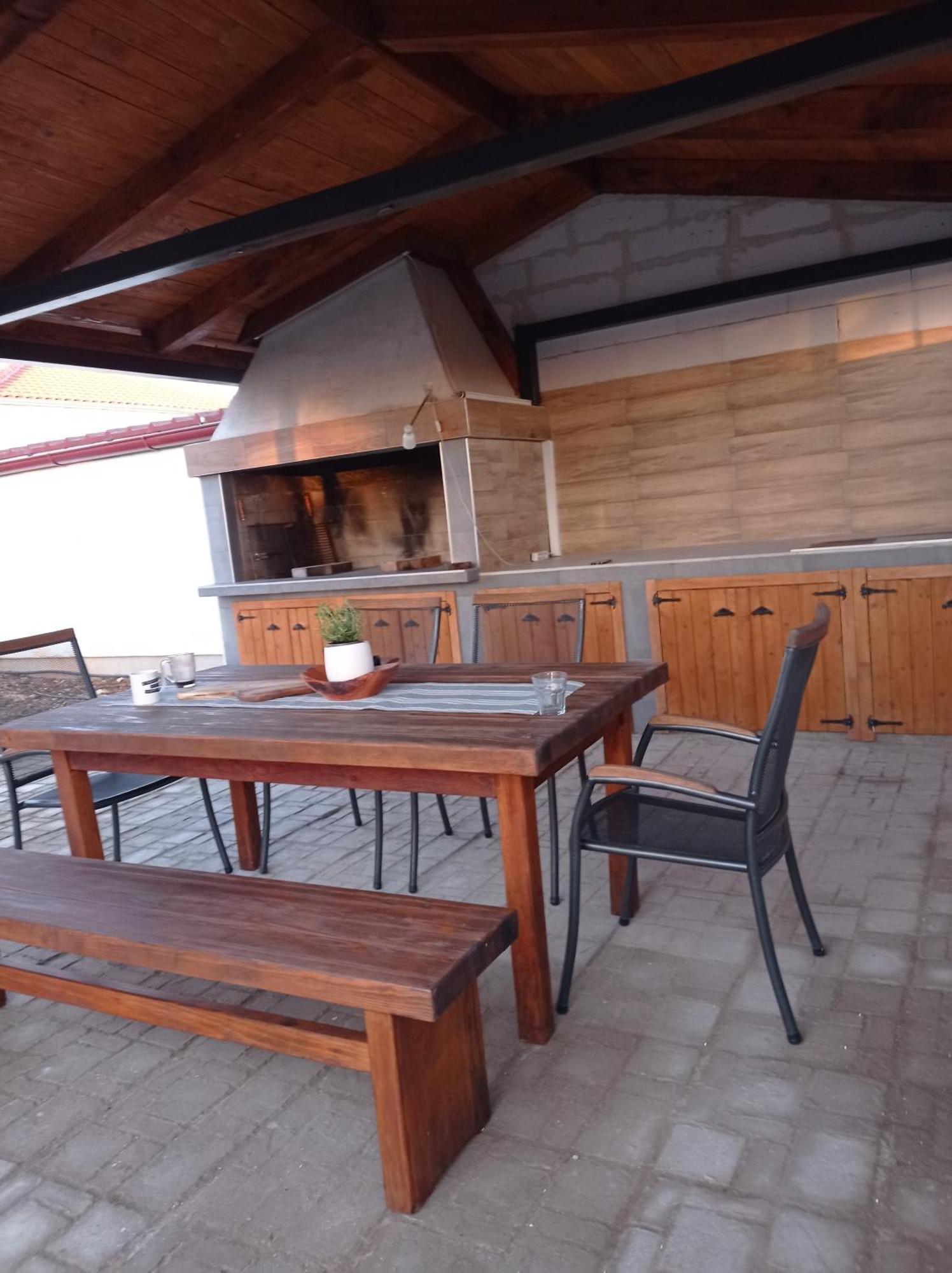 Holiday Home Lucia Lozovac Luaran gambar